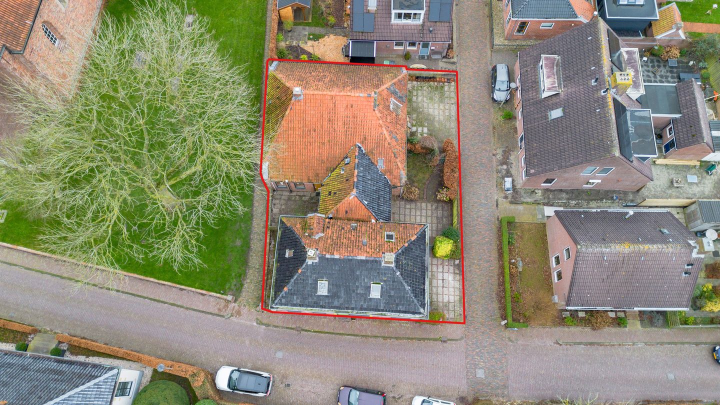 Foto 50 van Zuster A. Westerhofstraat 10