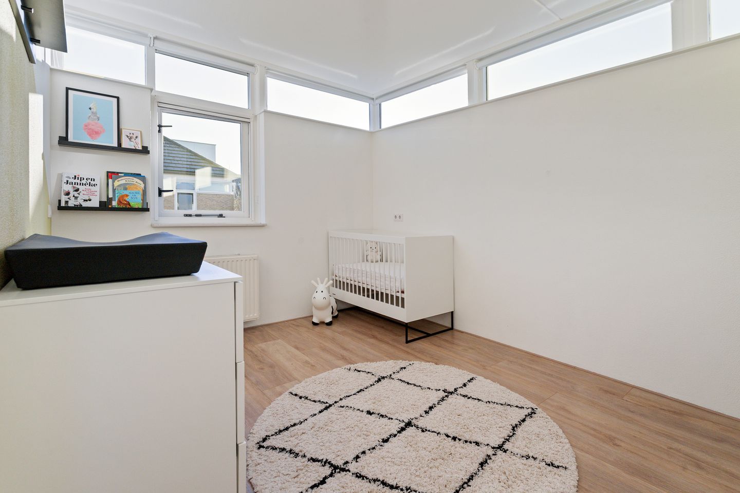 Foto 19 van Mattenbieslaan 11