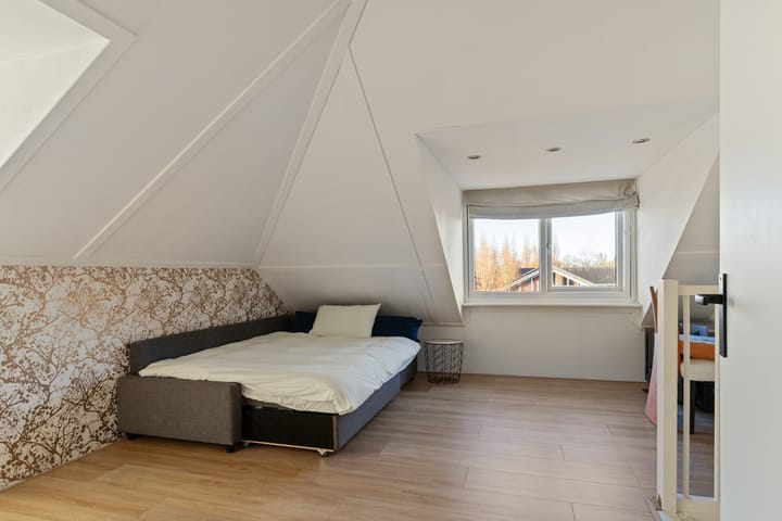 Foto 21 van Mattenbieslaan 11