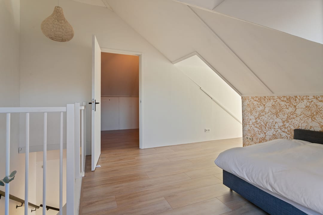 Foto 23 van Mattenbieslaan 11