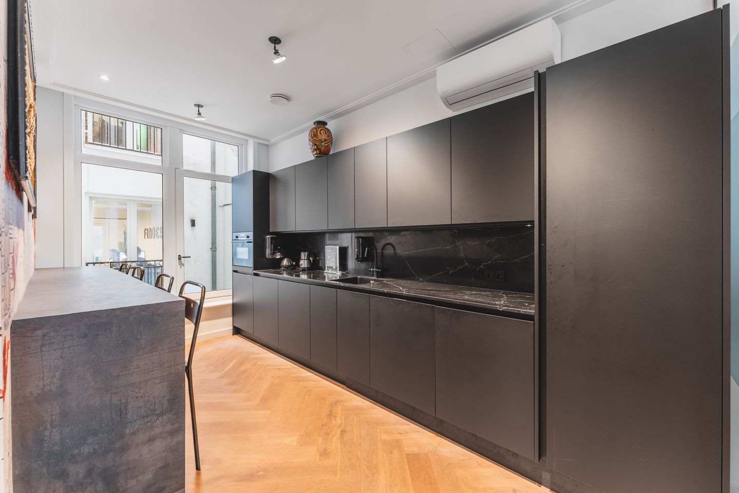 View photo 5 of Hekelveld 8-10