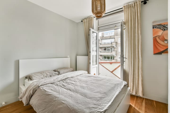 Foto 8 van Veelaan 25