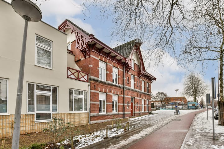 Foto 15 van Veelaan 25