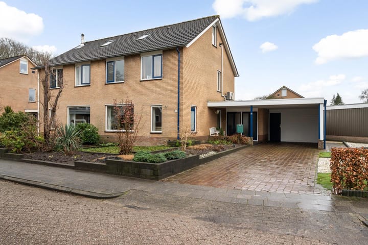 Tilmaad 34 main image