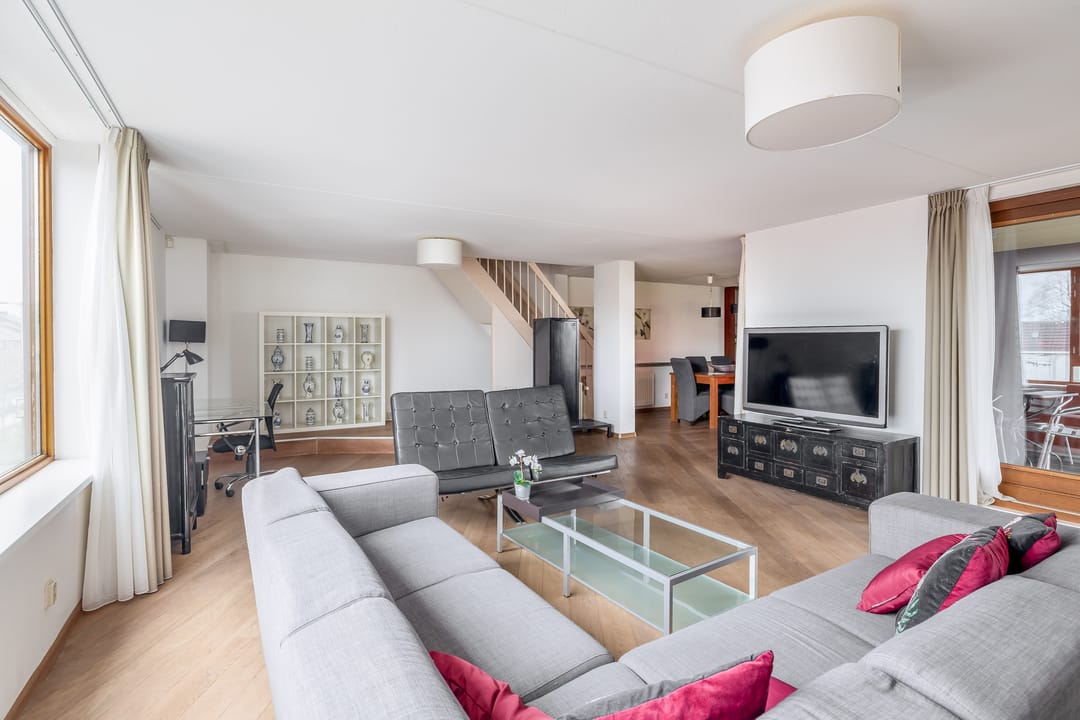 Photo 11 of Vondellaan 208