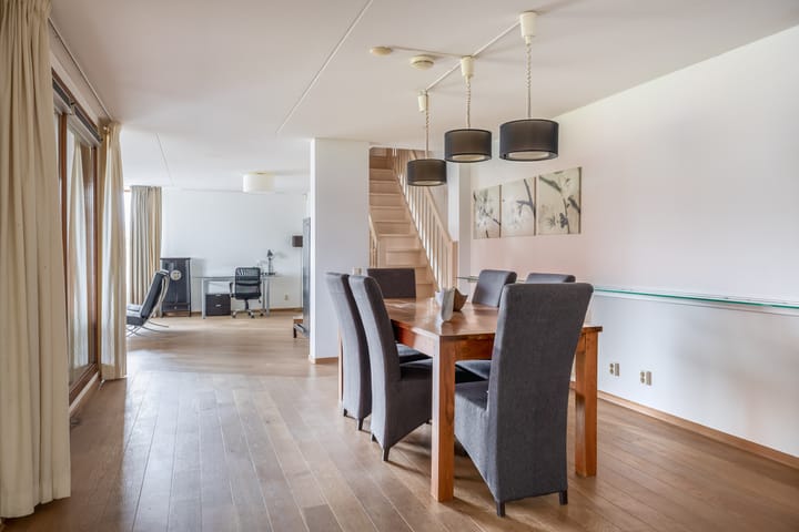 Foto 17 van Vondellaan 208