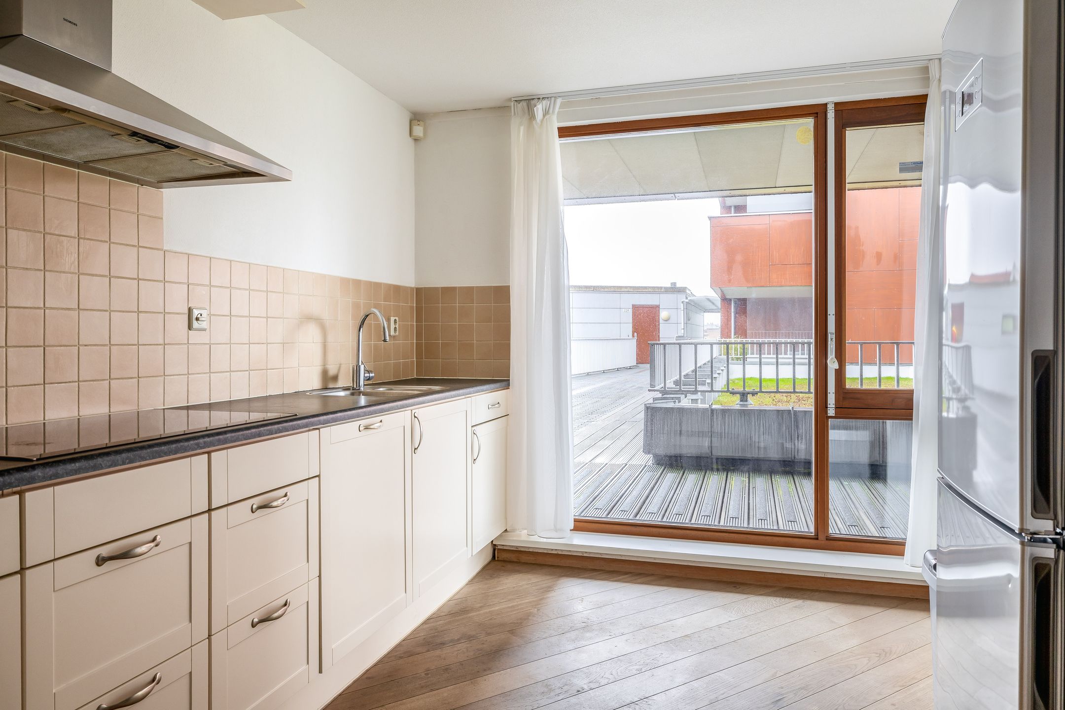 Photo 18 of Vondellaan 208