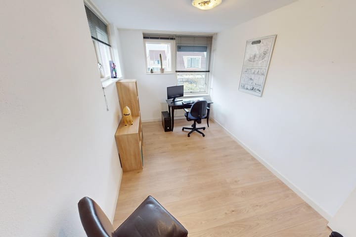 Foto 46 van Diamantplein 2