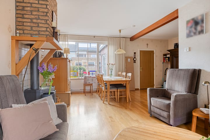 Foto 11 van Asterstraat 11