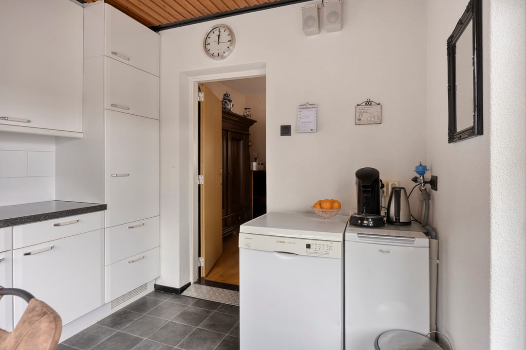 Photo 13 of Asterstraat 11
