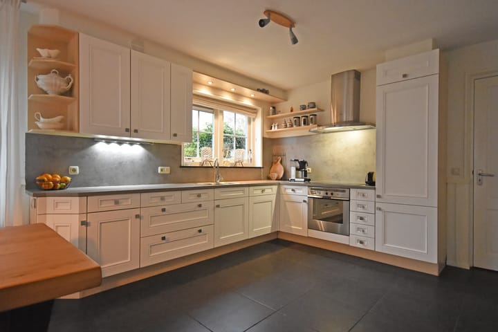 Foto 33 van De Jister 27