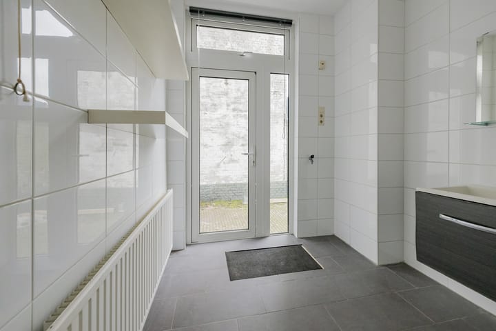 Foto 16 van Julianakade 40