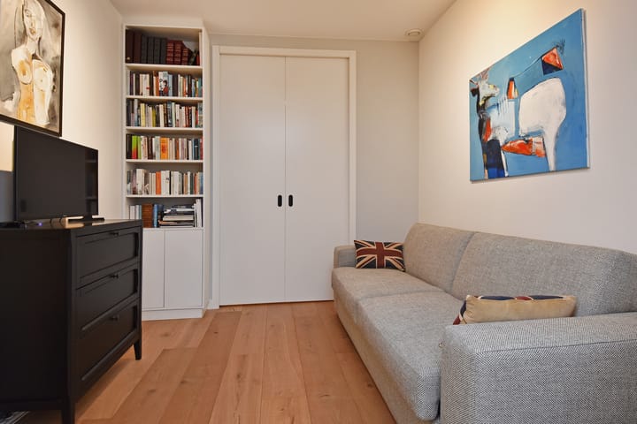 Photo 43 of Laan van Poot 391