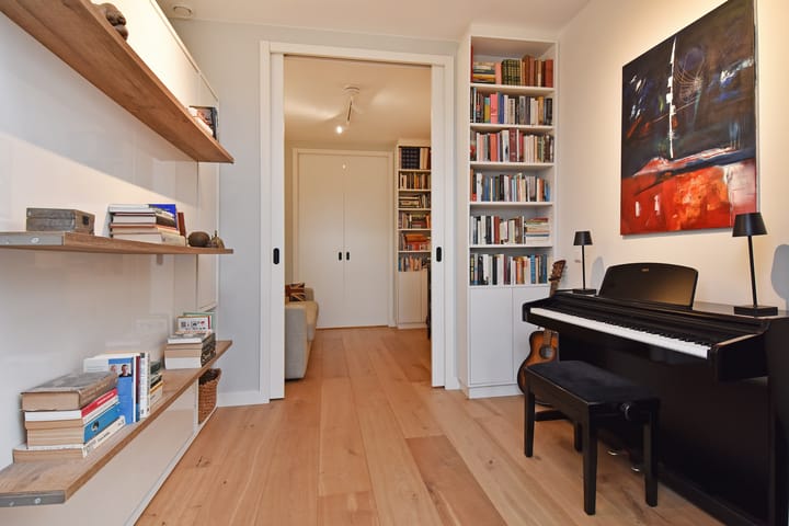 Photo 46 of Laan van Poot 391