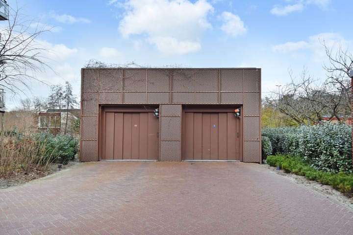 Photo 54 of Laan van Poot 391