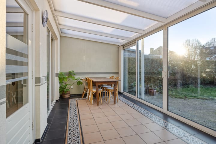 Foto 16 van Reenstraat 5