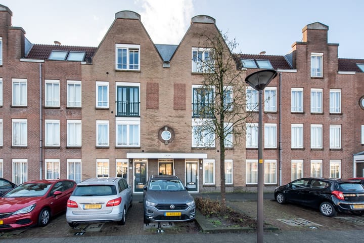 Photo 22 of Dokter Baumannplein 24