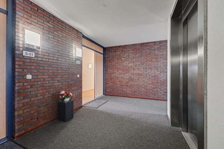 Foto 6 van Marthalaan 3-53