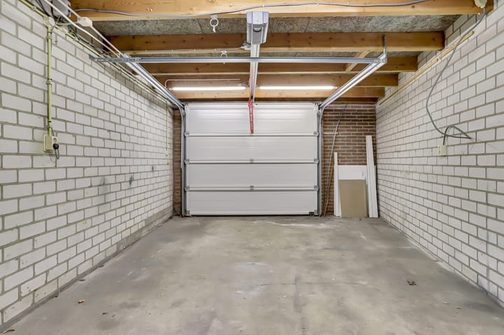 Photo 25 of Anjerstraat 1