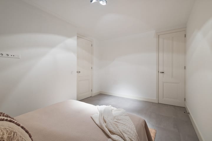 Foto 37 van Valeriusstraat 145-E