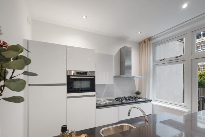 Foto 27 van Valeriusstraat 145-E