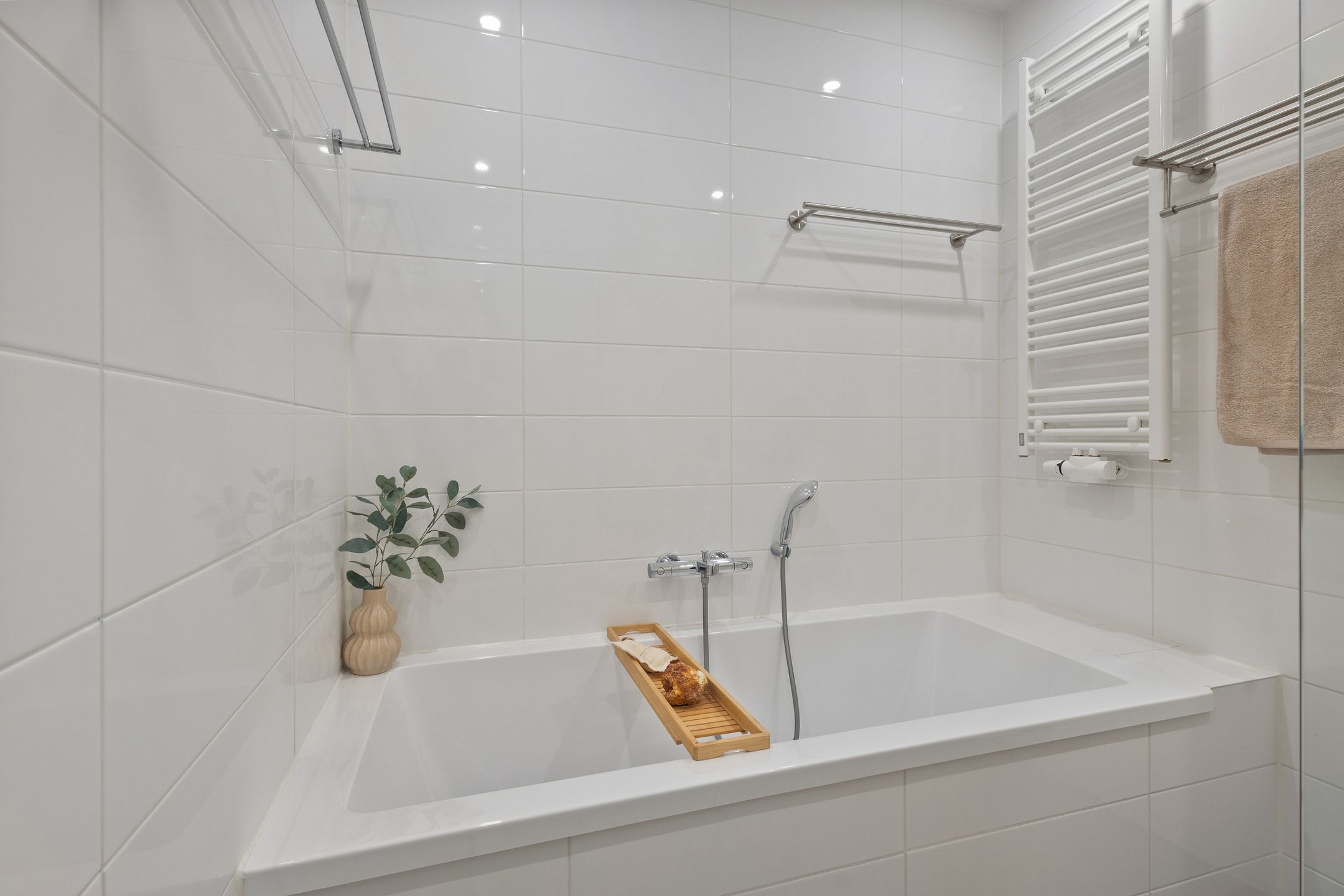 Photo 45 of Valeriusstraat 145-E