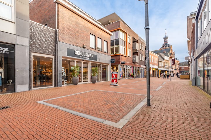 Foto 23 van Langestraat 31-A