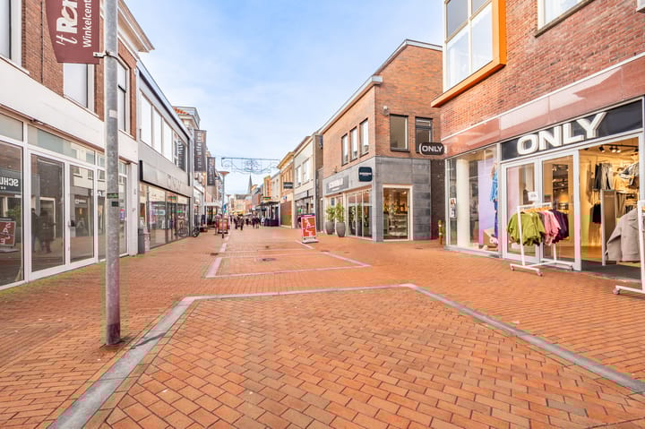 Foto 24 van Langestraat 31-A