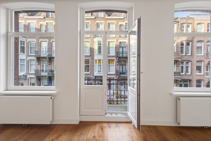 Foto 8 van Valeriusstraat 145-A