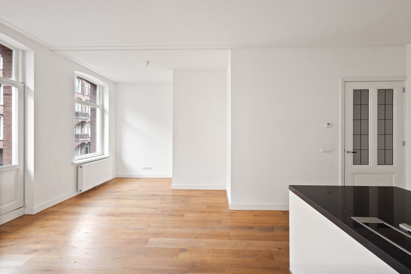 Photo 10 of Valeriusstraat 145-A