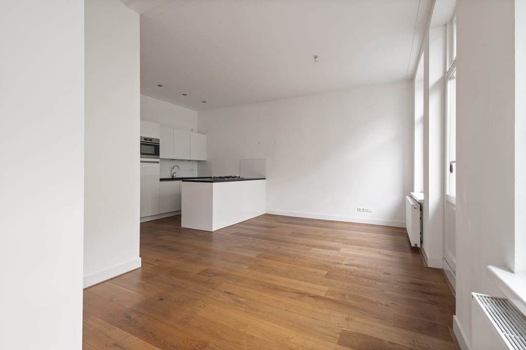 Photo 13 of Valeriusstraat 145-A