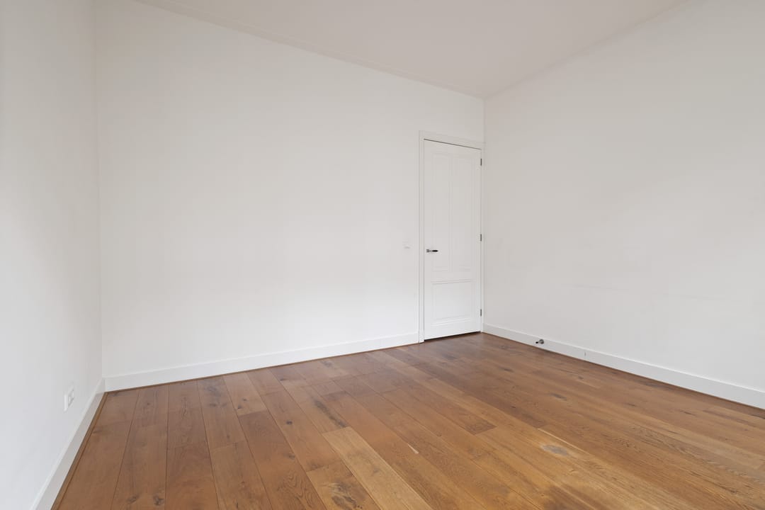 Photo 22 of Valeriusstraat 145-A