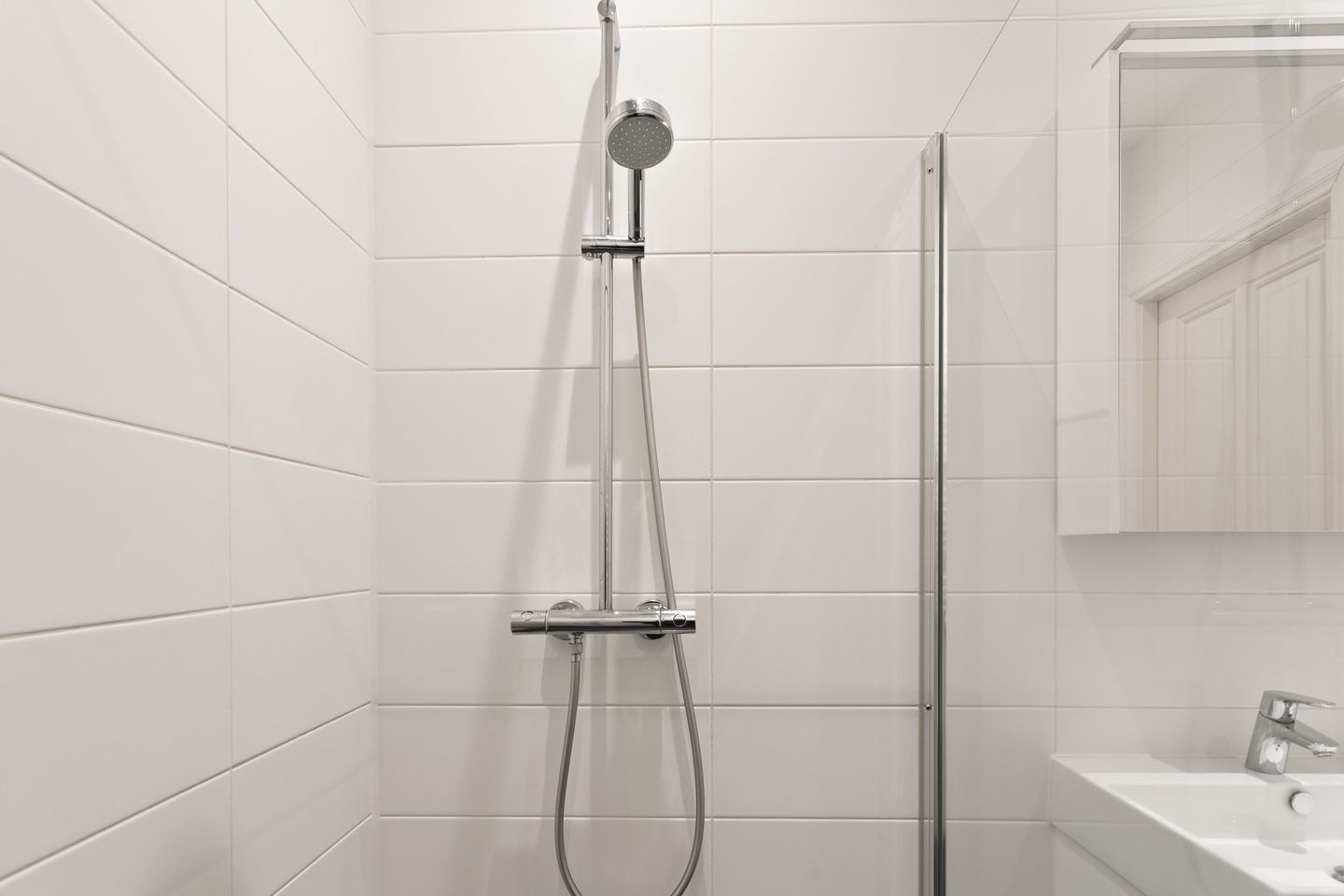 Photo 29 of Valeriusstraat 145-A