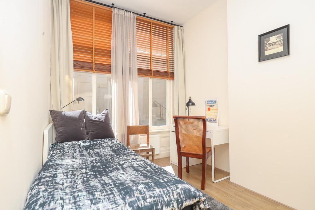 Foto 17 van Henri Polaklaan 32-2