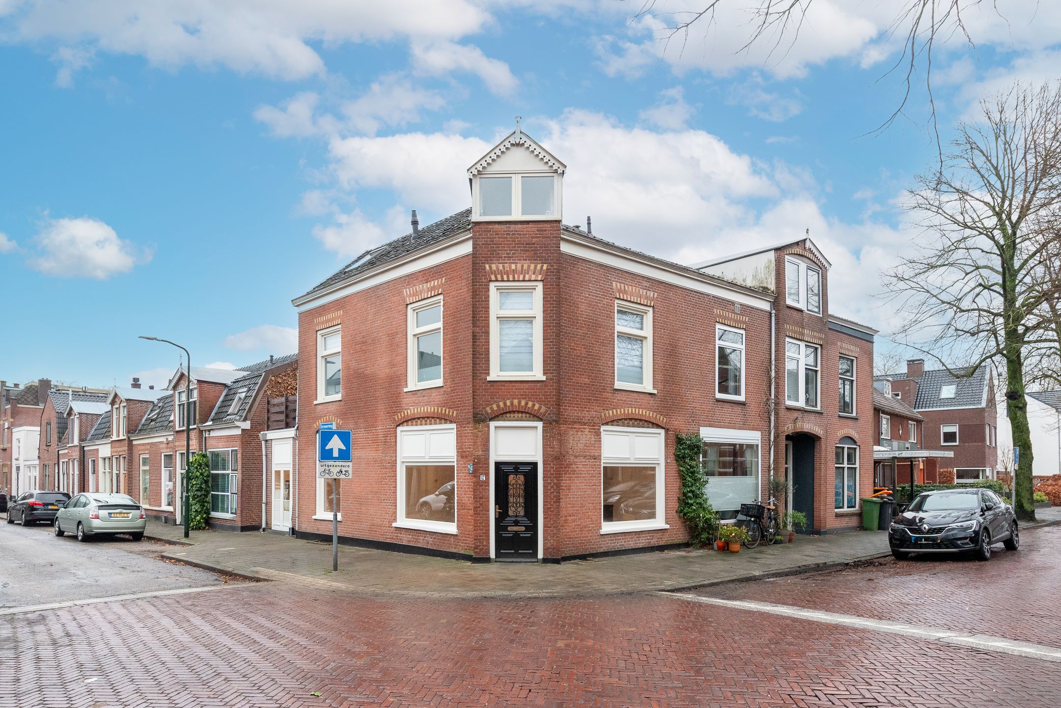 Buying a house in The Netherlands., Raadhuisstraat 17