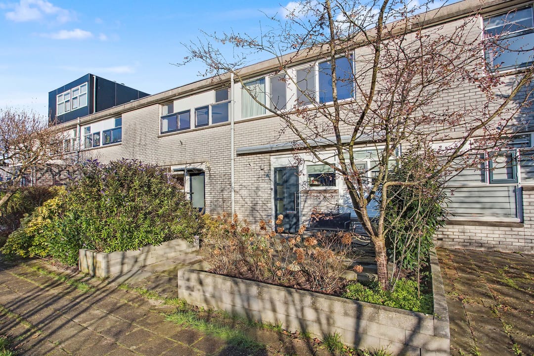 Foto 1 van Charlie Parkerstraat 27