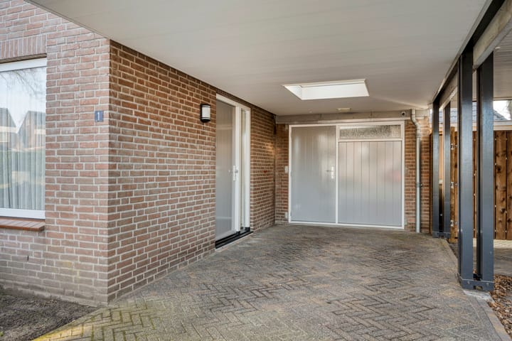 Foto 8 van De Misse 1