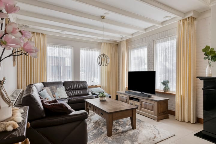 Foto 15 van De Misse 1