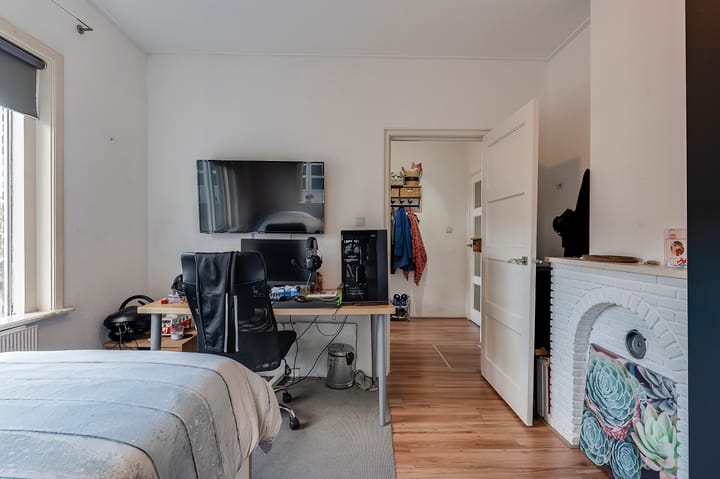 Foto 15 van Kerkstraat 13-A