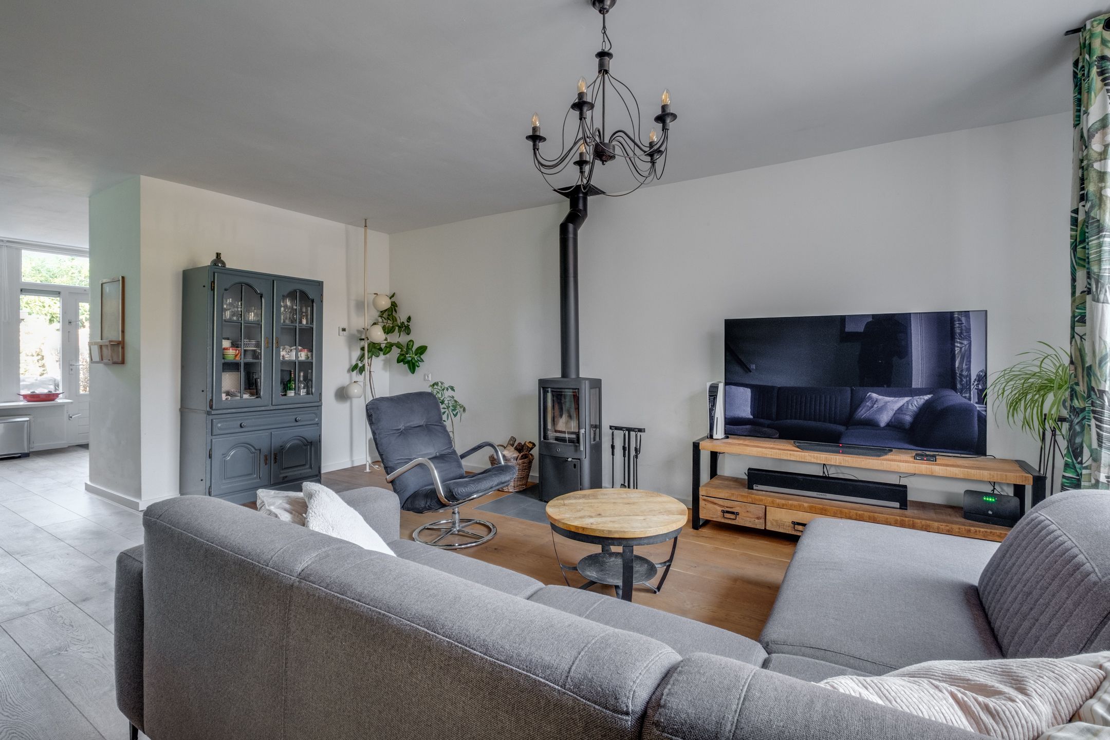 Foto 3 van Pijnboomhof 17