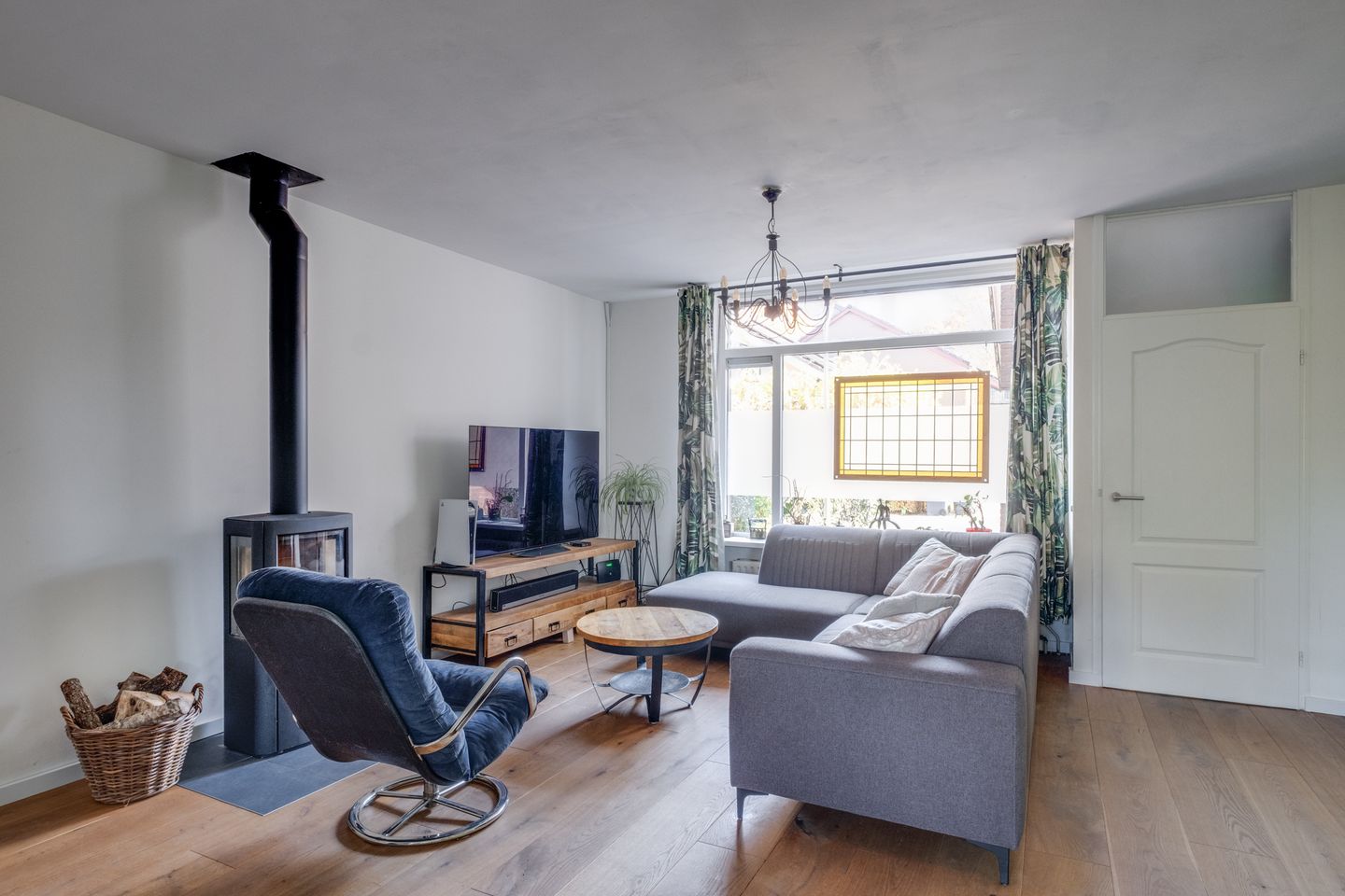 Foto 5 van Pijnboomhof 17