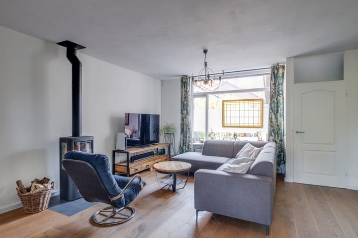 Foto 5 van Pijnboomhof 17