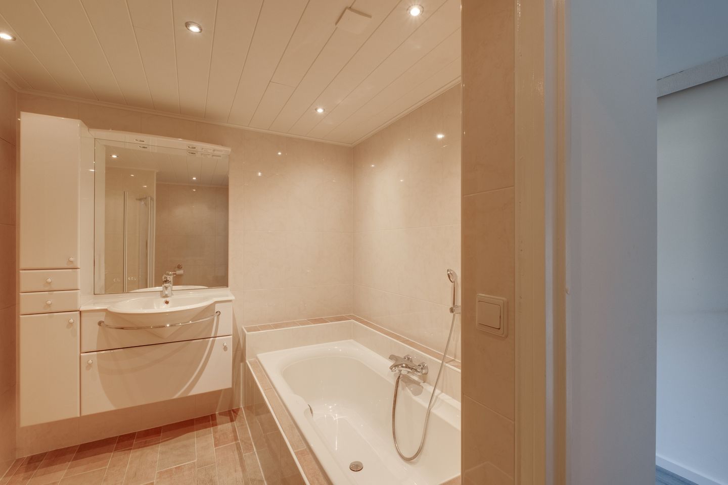 Foto 19 van Pijnboomhof 17