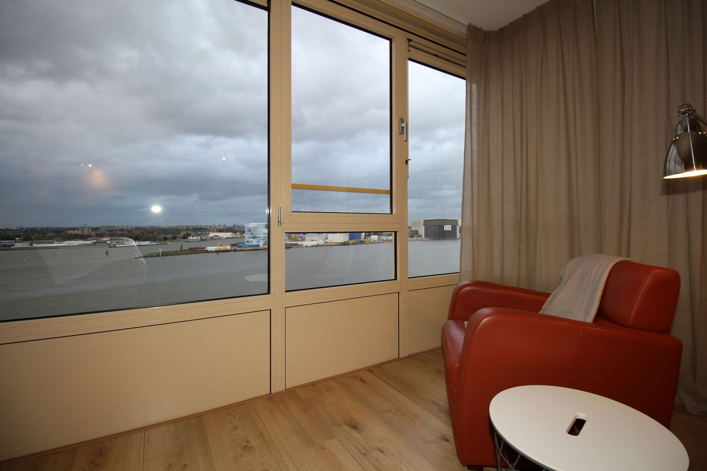 Foto 10 van Vegastraat 105