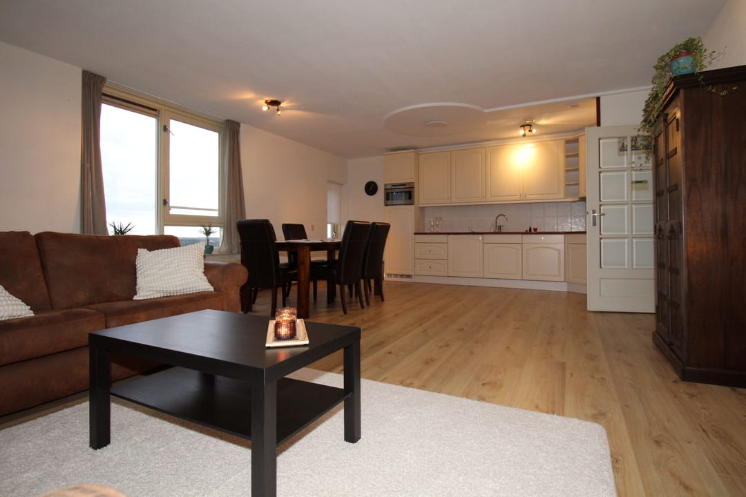 Foto 11 van Vegastraat 105