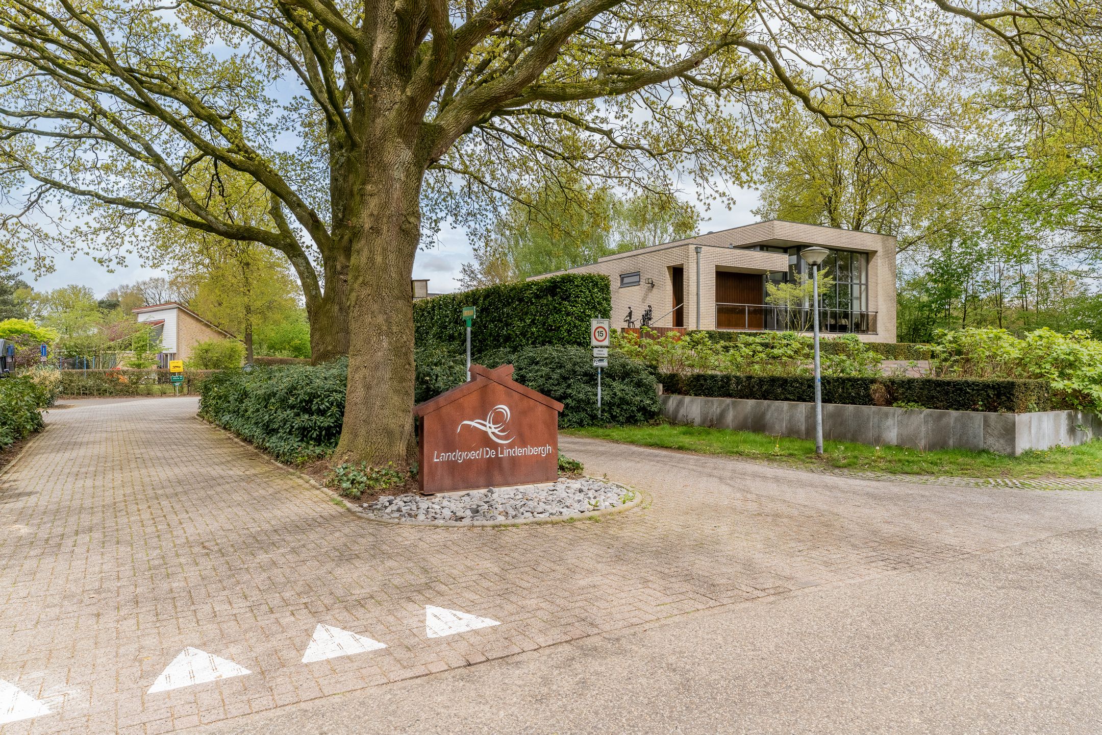 Photo 39 of Lindenlaan (Regge en Dinkel)