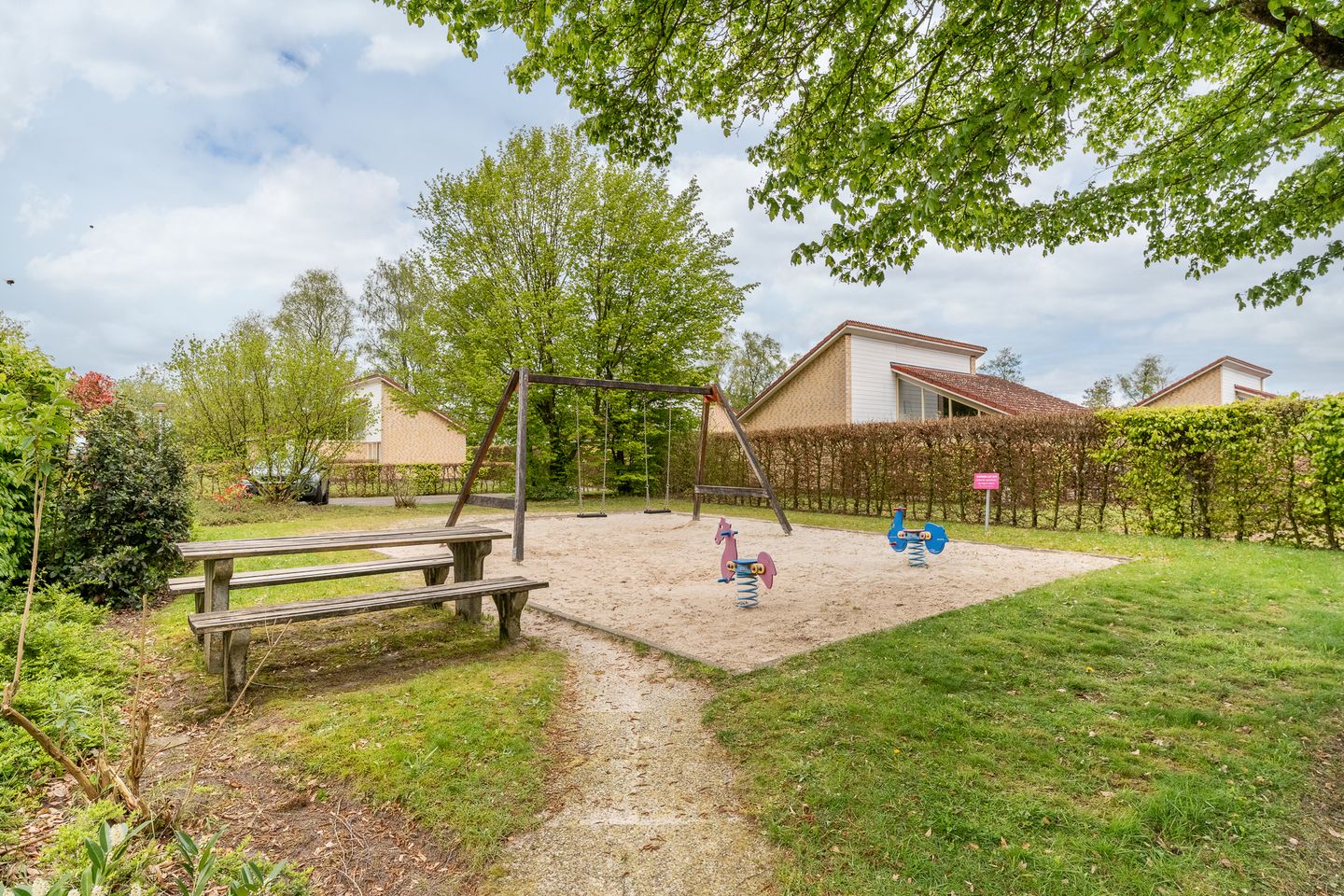 Photo 40 of Lindenlaan (Regge en Dinkel)