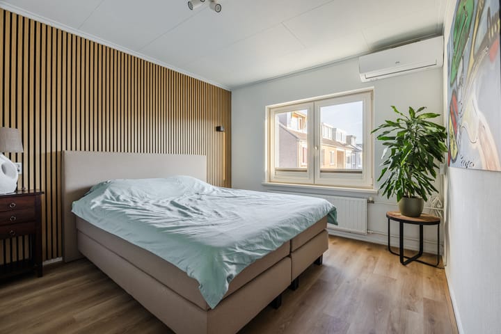 Foto 18 van Nieuwveenstraat 21