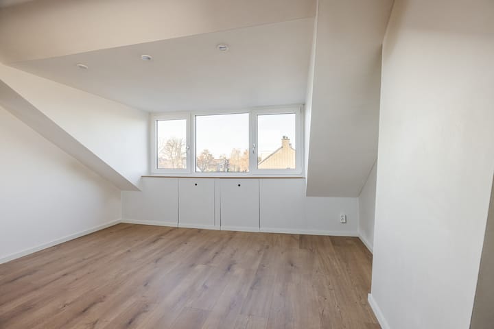 Foto 28 van Nieuwveenstraat 21