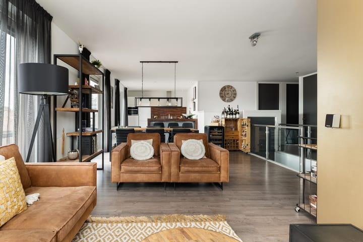 Foto 11 van Van Karnebeekstraat 69-F